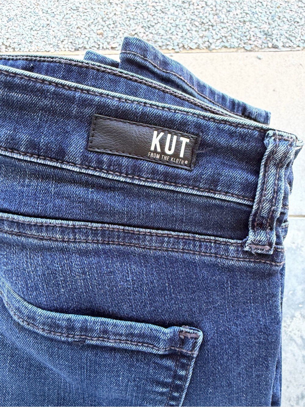 KUT From The Kloth Women’s Dark Blue Stretch Jeans